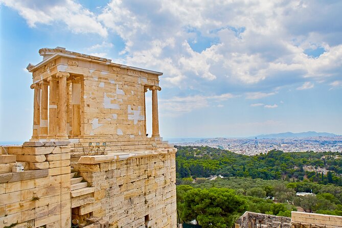 Essential Athens and Cape Sounion, Poseidon's Temple, Private Day Tour - The Temple of Olympian Zeus and Hadrian’s Arch