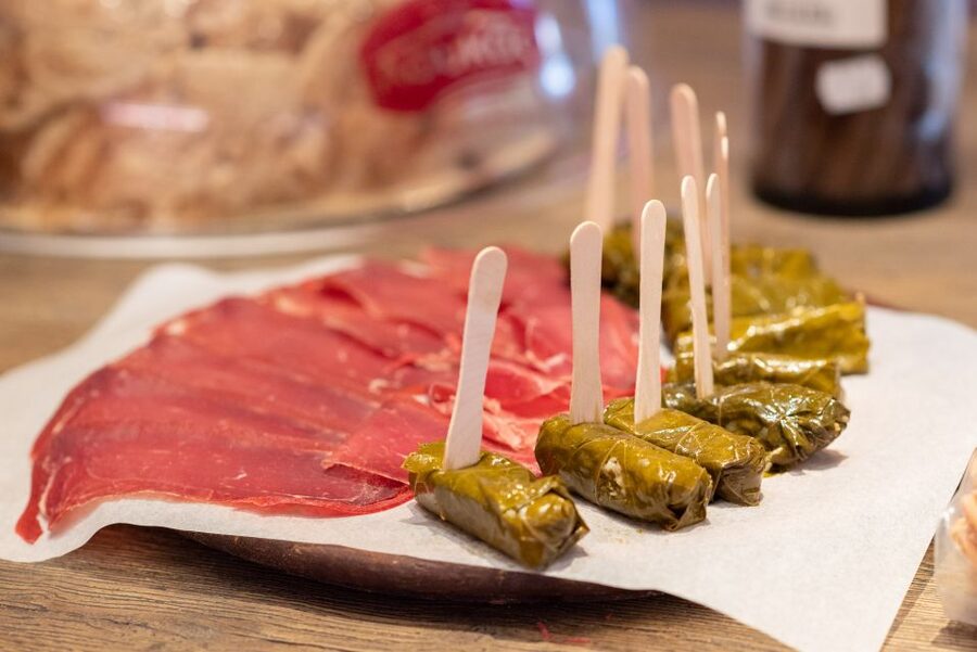 Explore the Hidden Food Gems of Athens - Should you book Delicious Athens?