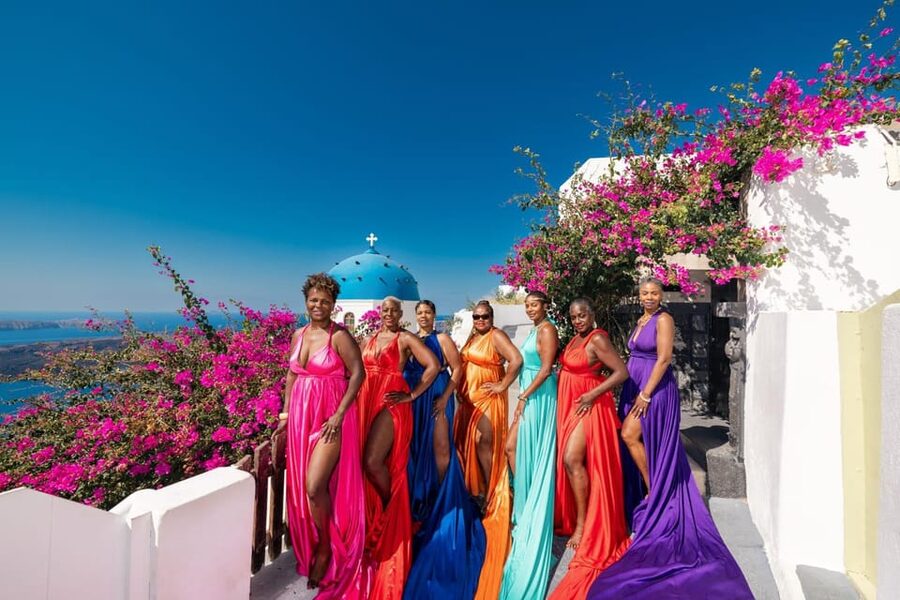 Flying dress Photoshoot in Santorini with Hotel Pickup - Who will enjoy this most