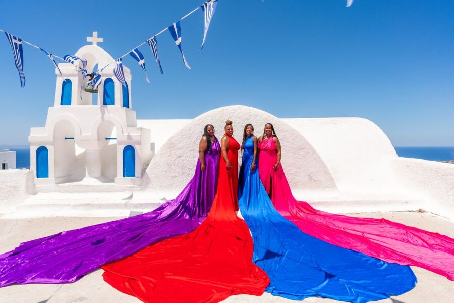 Flying Dress Santorini Photoshoot - Picking the right time for photos