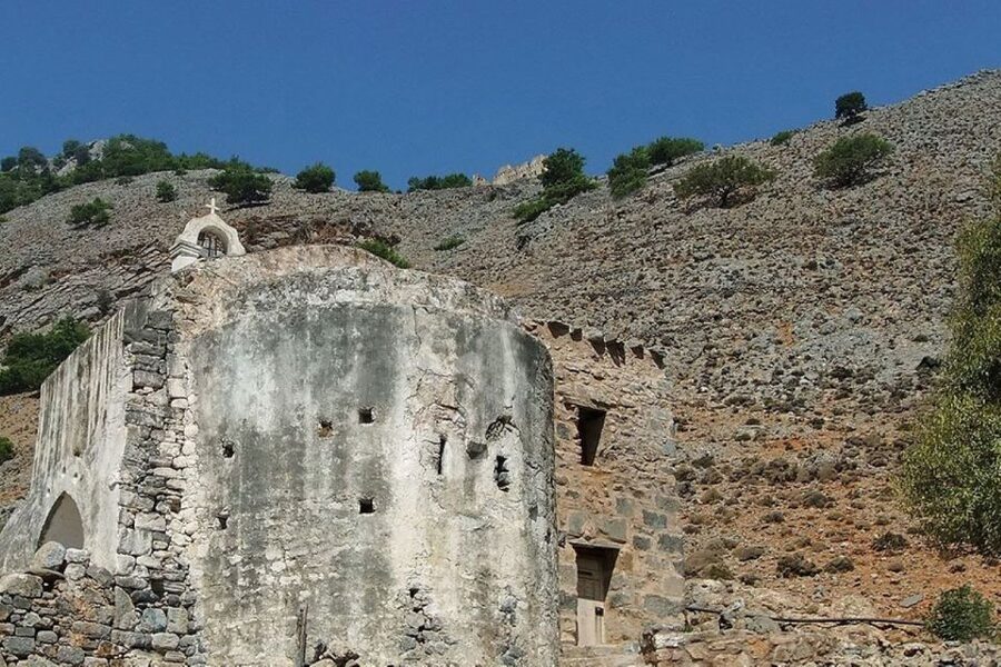 From Agia Galini/Matala: Samaria Gorge Hiking Tour - Who will enjoy this hike most