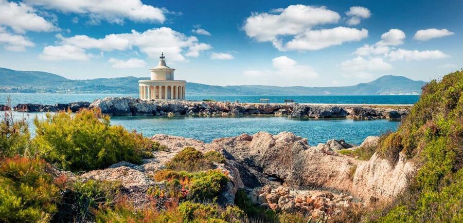 From Argostoli: Kefalonia Shore Excursion Highlights Tour - Guides, drivers, and the small-group advantage