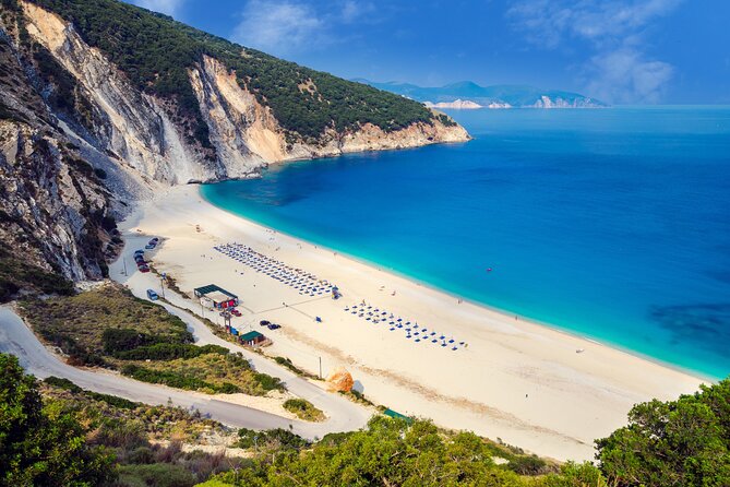From Argostoli: Melissani Lake and Myrtos Beach - Who should book this Kefalonia outing?