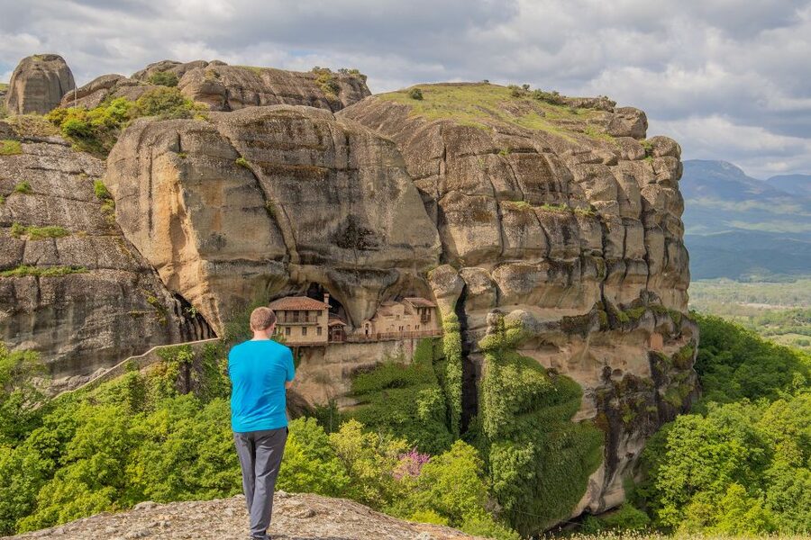 From Athens: 3 Days in Meteora & Delphi with Tours & Hotel - Sunset among the monasteries and hermit caves