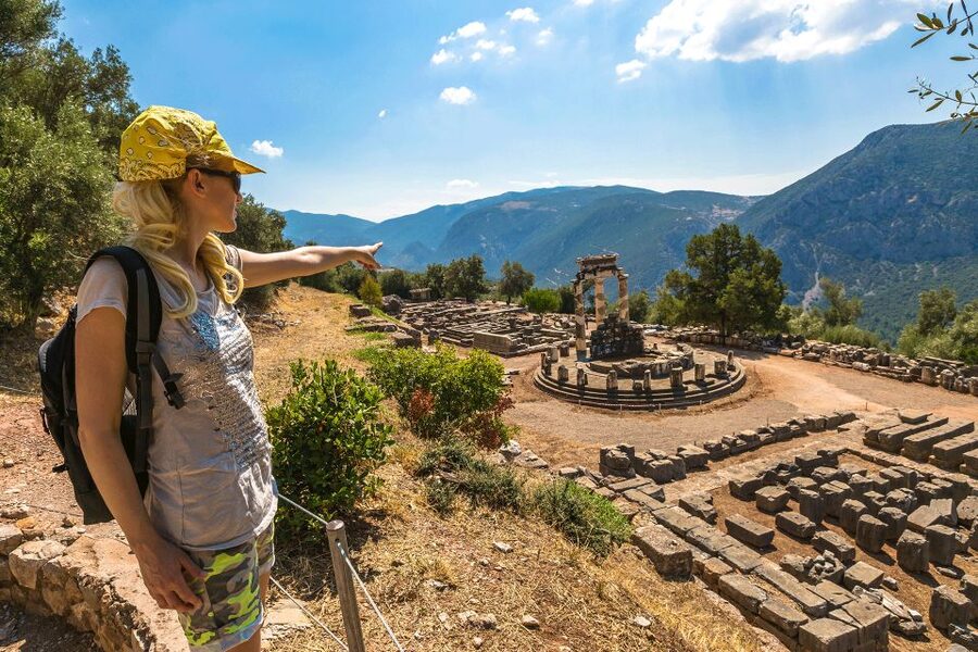 From Athens: 3 Days in Meteora & Delphi with Tours & Hotel - The Athens to Kalambaka transfer