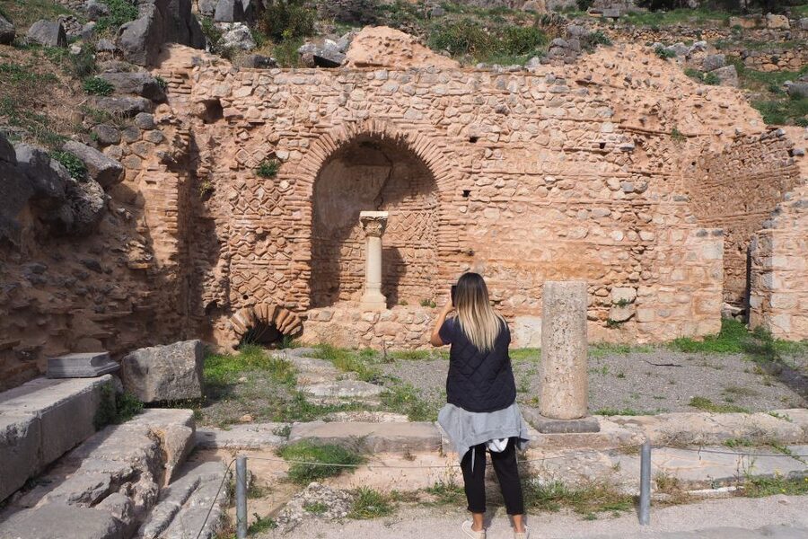 From Athens: Day Tour to Delphi - Arachova and the return to Athens