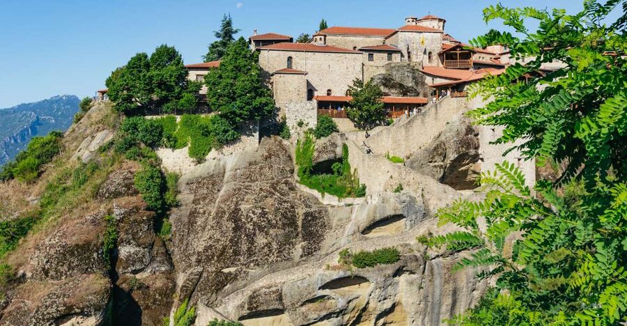 From Athens: Delphi and Meteora 2-Day Guided Tour - Food, hotel choices, and extra costs