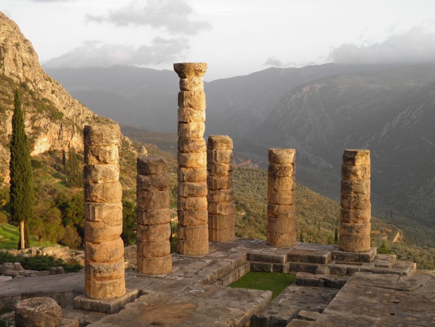 From Athens: Delphi and Meteora 2-Day Tour with Hotel - At a glance: the details that matter