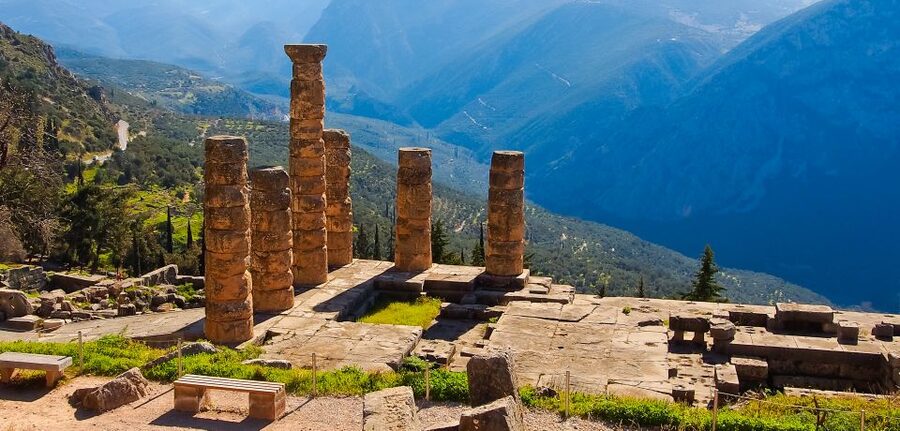 From Athens: Delphi Full Day V.R. Audio Guided Tour - Is the $30 price good value?