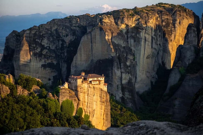 From Athens: Meteora Monasteries and Hermit Caves Tour - The long return to Athens
