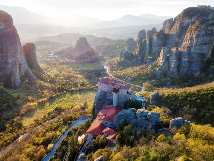 From Athens or Piraeus: Meteora Full-Day Private Trip - Practical details that can make the day easier
