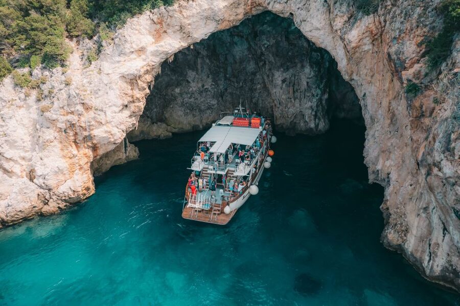 From Benitses/Lefkimmi: Blue Lagoon & Papanikolis Cruise - What the $53 price includes
