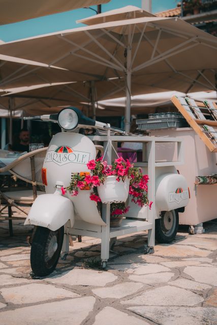 From Benitses/Lefkimmi: Blue Lagoon & Papanikolis Cruise - How to make the day more comfortable