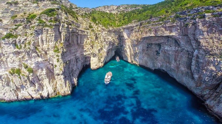 From Corfu: Day Cruise to Paxos, Antipaxos, and Blue Caves - Antipaxos and the one-hour swimming window