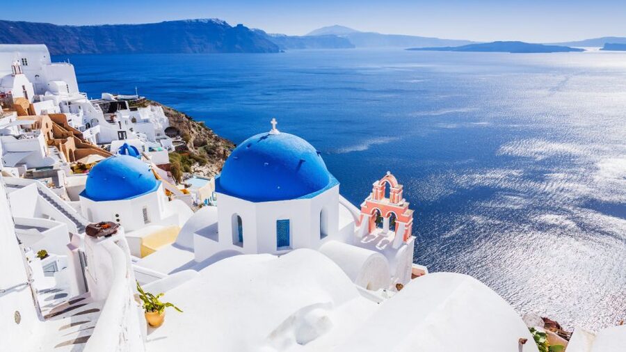 From Heraklion/Crete: Santorini Island Guided Day Trip - The two-hour catamaran to Santorini