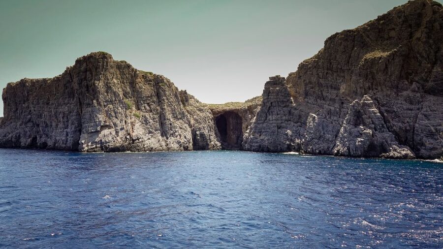 From Heraklion: Elounda, Kolokitha, and Spinalonga Boat Trip - Kolokitha Beach and the Elounda lagoon