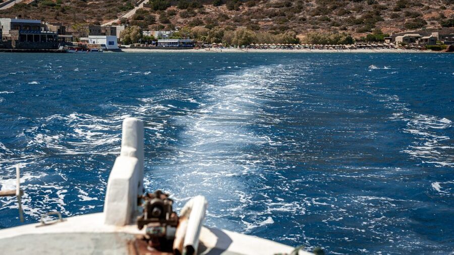 From Heraklion: Elounda, Kolokitha, and Spinalonga Boat Trip - What you eat and buy on board