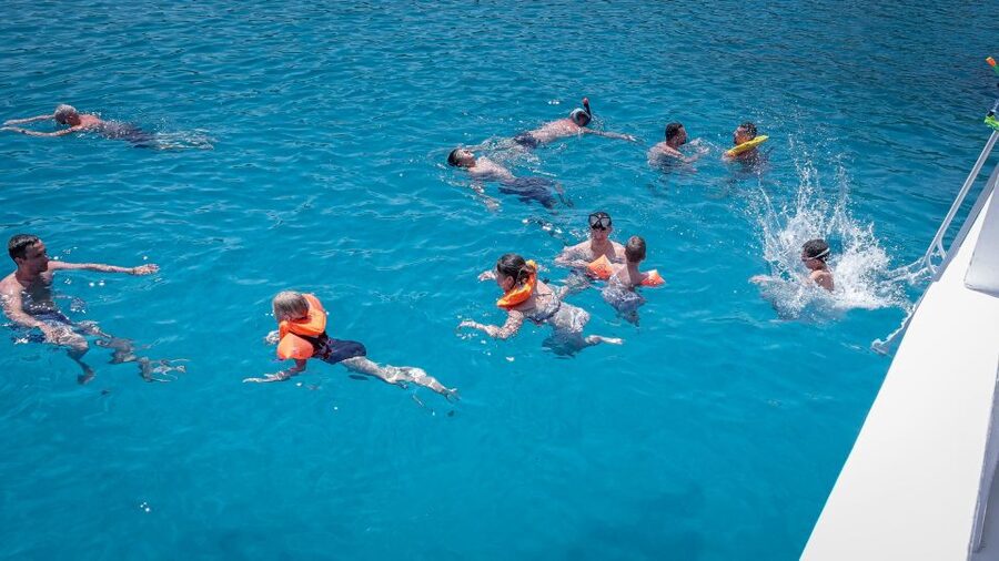 From Heraklion: Elounda, Kolokitha, and Spinalonga Boat Trip - Transfers from Heraklion and nearby resorts
