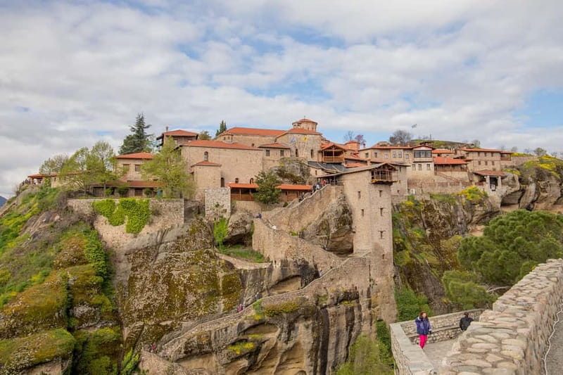 From Kalabaka/Kastraki: Meteora Monasteries Morning Tour - Booking details worth knowing before you go