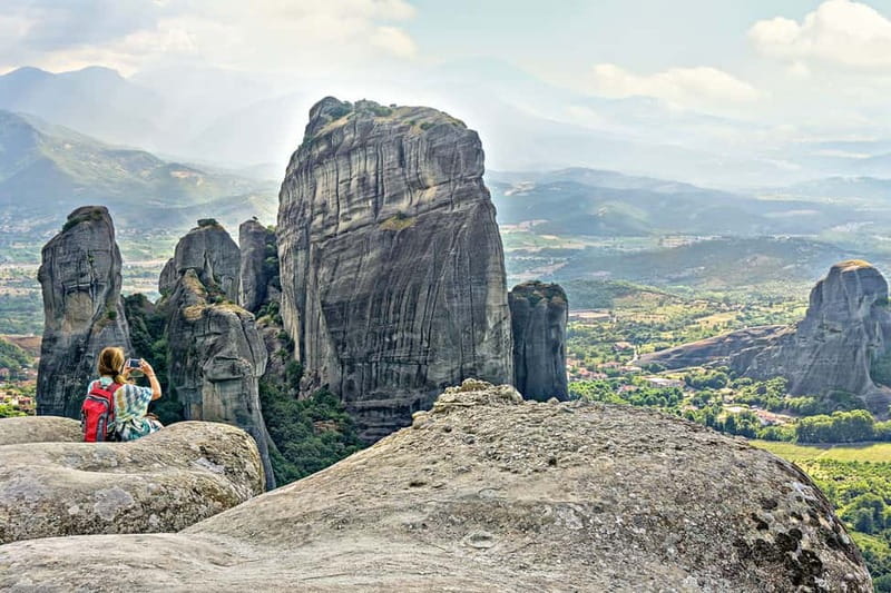 From Kalabaka/Kastraki: Meteora Monasteries Morning Tour - What the guide adds on the road