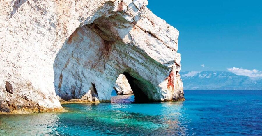 From Kefalonia: Blue Cave Boat Cruise & Shipwreck Photo Stop - Who will enjoy this most