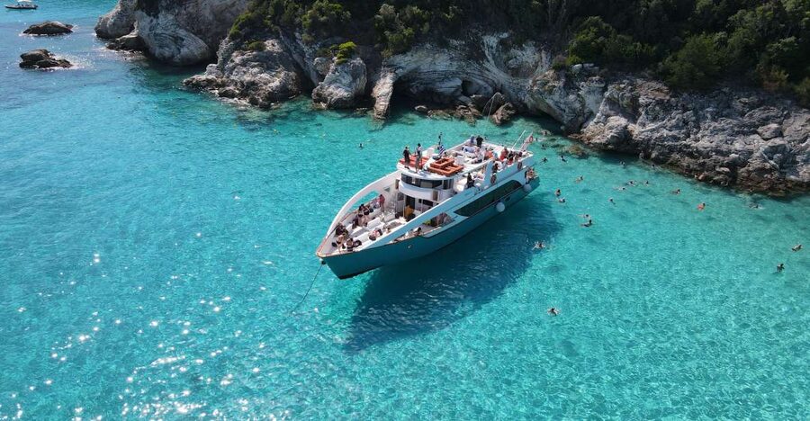 From Lefkimmi: Paxos, Antipaxos & Blue Caves Speedboat Tour - The Antipaxos swimming stop