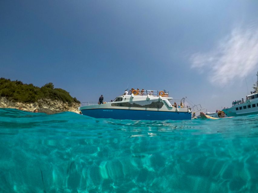From Lefkimmi: Paxos, Antipaxos & Blue Caves Speedboat Tour - Two hours in Gaios, Paxos