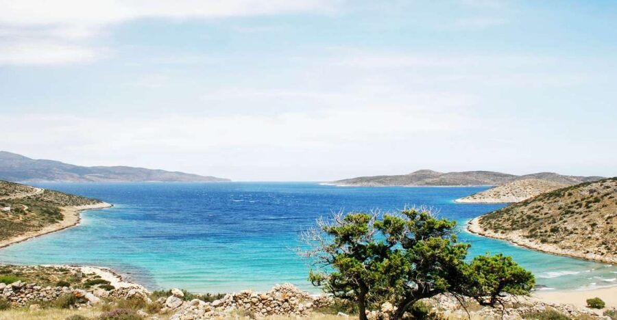 From Naxos: Cruise to Iraklia and Ano Koufonisi Island - One hour around St. George on Iraklia