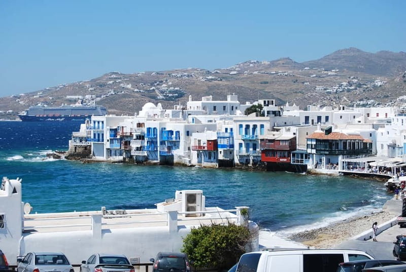 From Naxos: Round day trip to Mykonos Island - Arriving at Mykonos and finding your first view