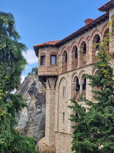 From Parga: Magical Meteora Tour - Kalambaka lunch and free time