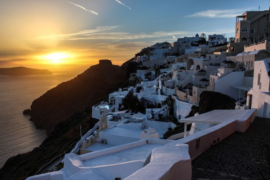 From Rethymno Port: Day Tour to Santorini - From Rethymno Port to Santorini by Elite Jet