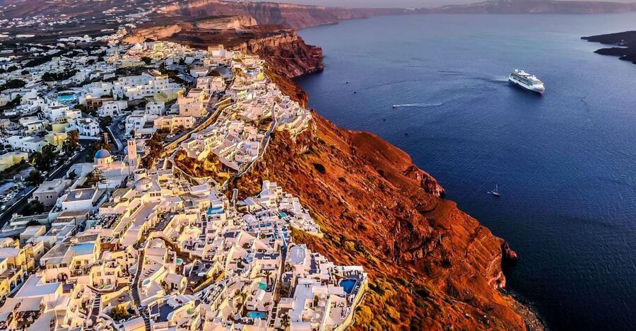 From Rethymno Port: Day Tour to Santorini - Oia on the northern caldera rim