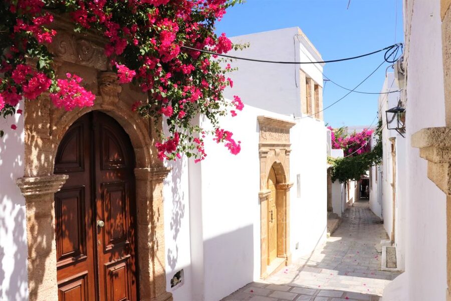 From Rhodes Town: Day Trip to Lindos - Beaches below the village