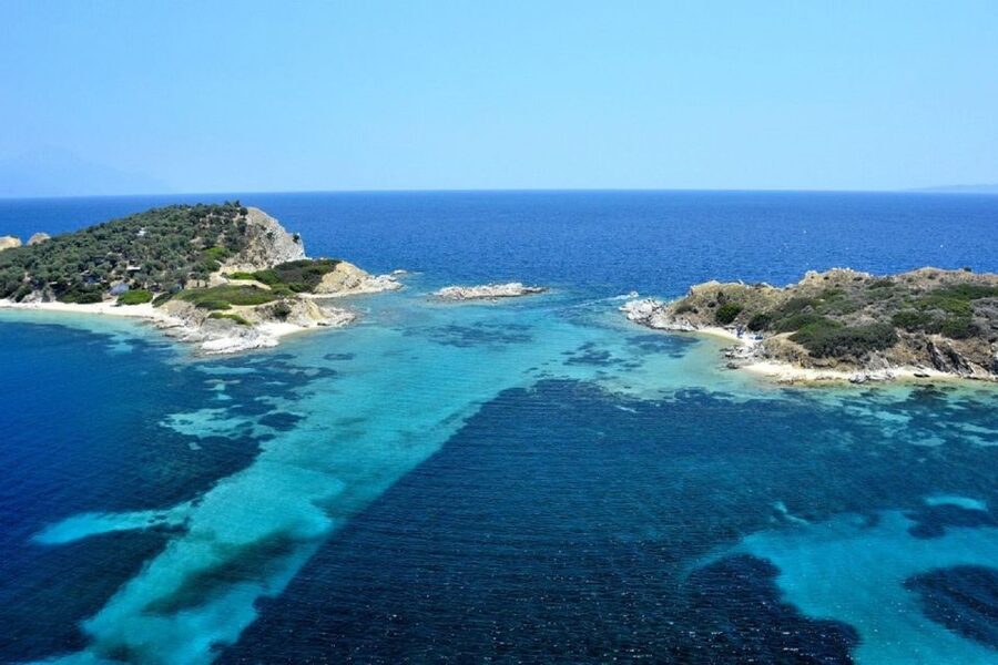 From Thessaloniki: Halkidiki Blue Lagoon Cruise - Sithonia beaches and the second swim