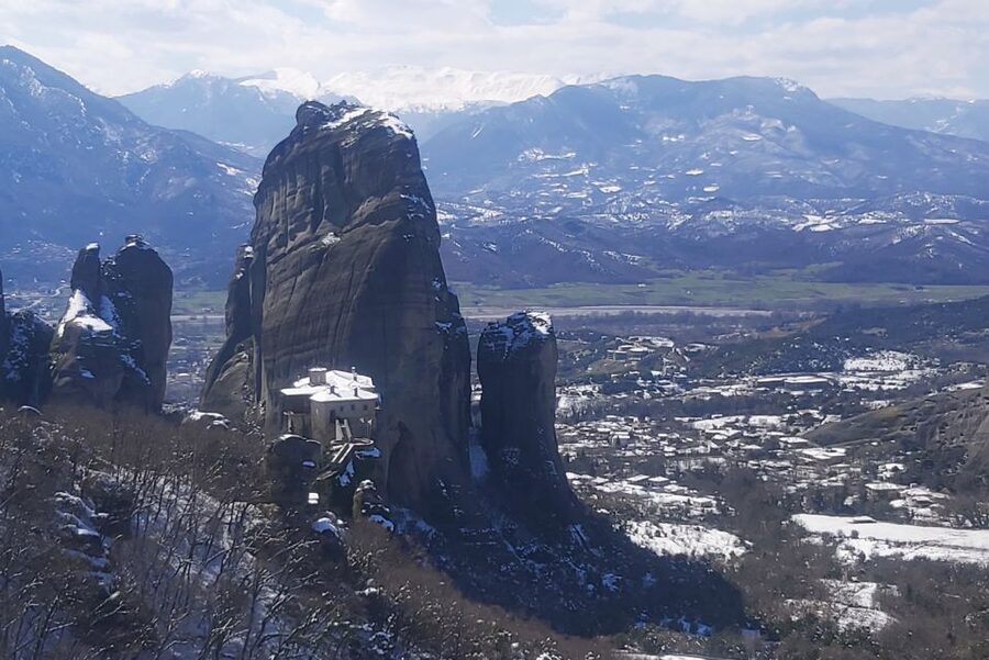 From Thessaloniki: Private Day Trip to Meteora with Transfer - The Old Hermitages area and the quieter side of Meteora