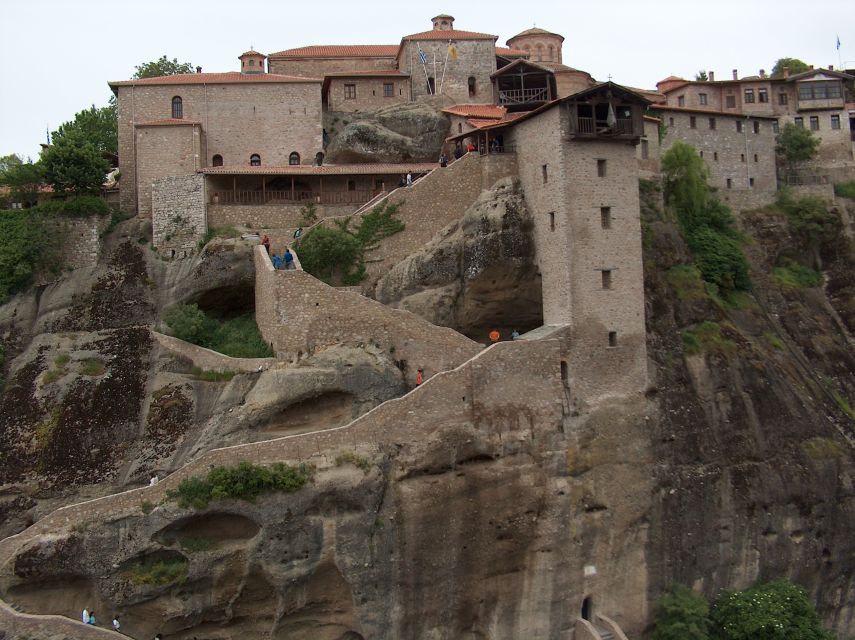 From Thessaloniki: Train Trip to Meteora & Monastery Tour - Starting the Meteora tour in Kalambaka