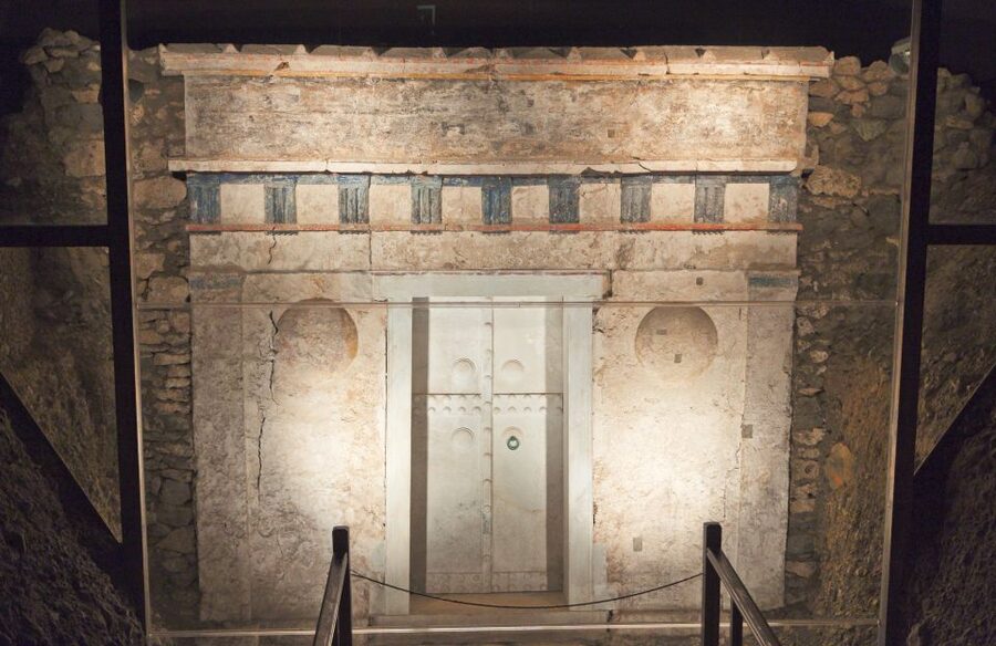 From Thessaloniki: Vergina & Veria Half-Day Tour - Beneath Vergina’s royal burial mound