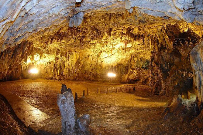 Full-Day Fiskardo Island Guided Tour [From Kefalonia] - Melissani Lake, the short rowboat journey