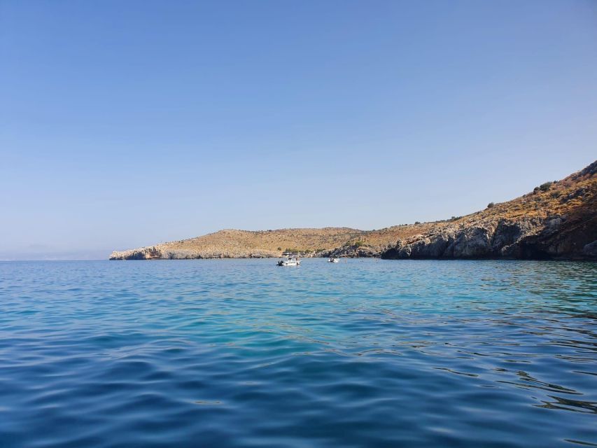 Georgioupolis: Rent a Boat Safari Sea Tour - The safety briefing makes the difference