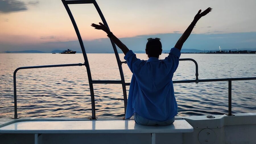 Glyfada Athens : Fishing and Swimming Tour with Lunch - Key points to know before booking