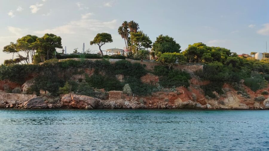 Glyfada Athens : Fishing and Swimming Tour with Lunch - Lunch aboard Christina