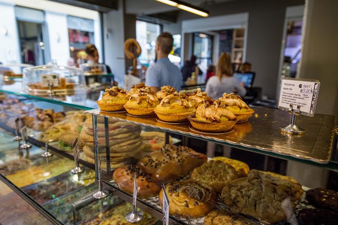 Greek Food Walking Tour in Athens - The guide can make or break the afternoon