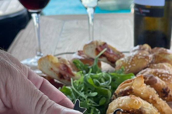 Greek Gastronomy & Wine Pairing Cruise with a Sommelier in Athens - My verdict: book it for food and sea time