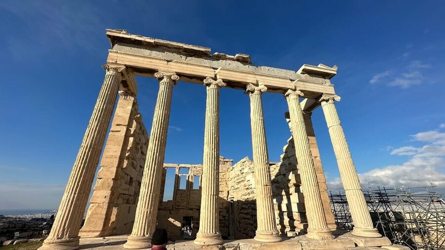 Half Day Best Of Athens Highlights Luxury Private Tour 4Hou - Drivers who add personality to the ride
