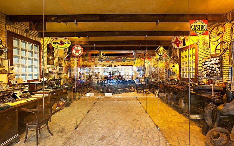 Hellenic Motor Museum Entrance Ticket - Why this car museum works in Athens