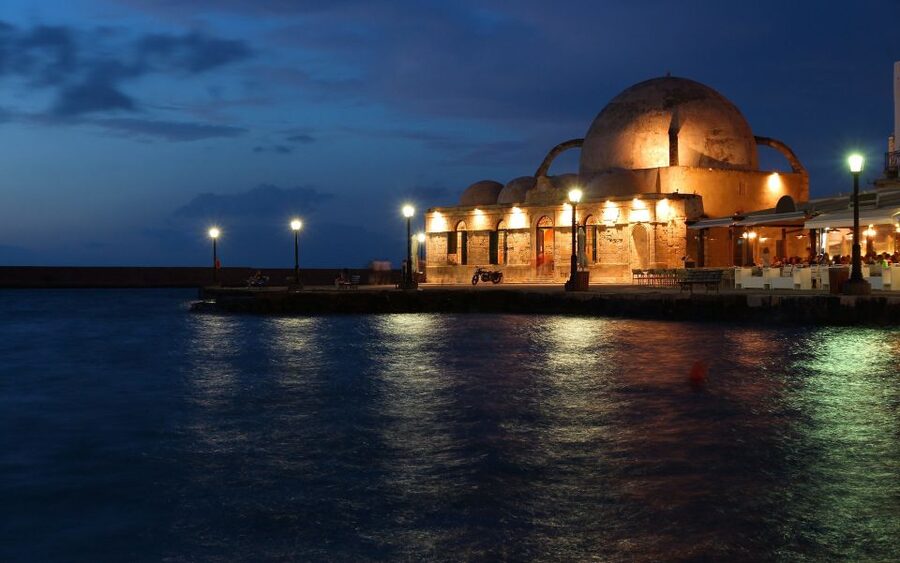 Heraklion:Day trip to Chania old Town,Kournas Lake& Rethymno - Chania: two hours around the Venetian harbor