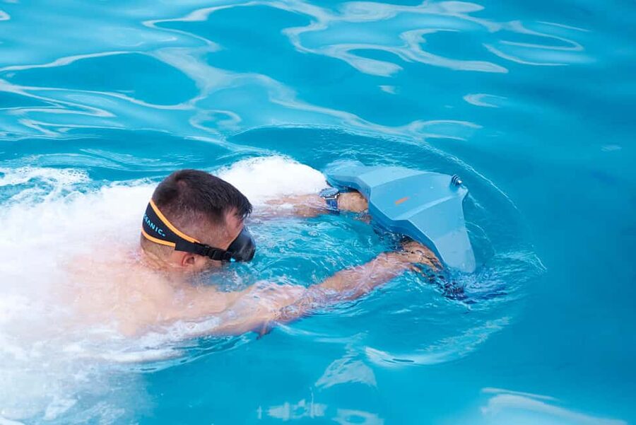 Heraklion: Dia Catamaran Tour - Lunch, Open Bar & Snorkeling - The one-hour return to Heraklion