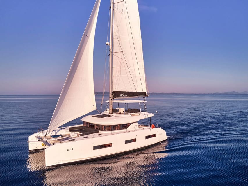 Heraklion: Dia Island Luxury Catamaran Cruise with Meal - Should you book the Dia Island catamaran cruise?