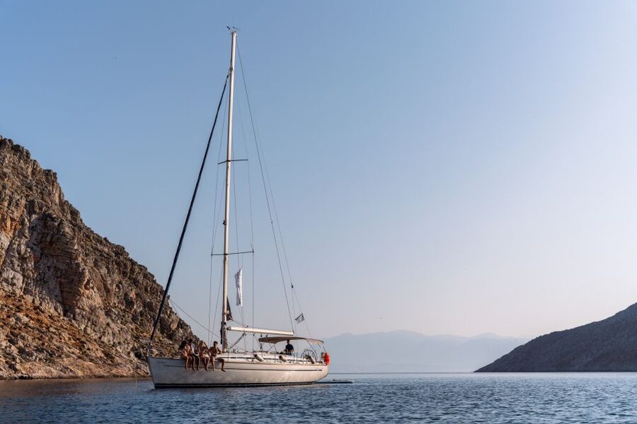 Heraklion: Dia Island Sailing Cruise with Snorkeling - Weather, transfers, and practical details