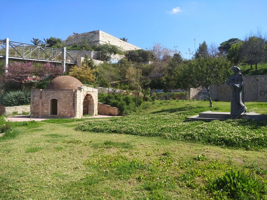 Heraklion: Ecobike Sightseeing Tour with Greek Meze - Kornarou Square and the city’s public spaces